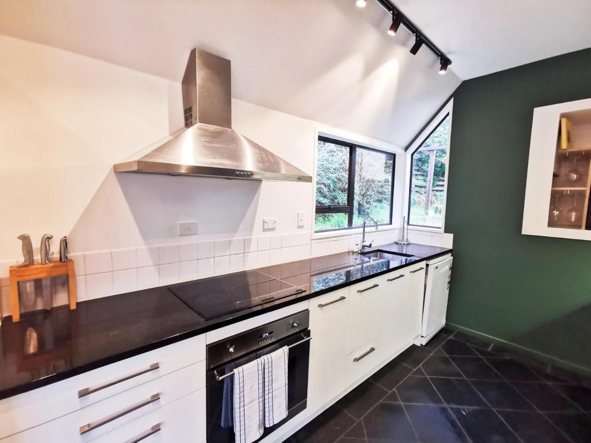 Queenstown Lakeview Holiday Home-5Mins To Town 외부 사진