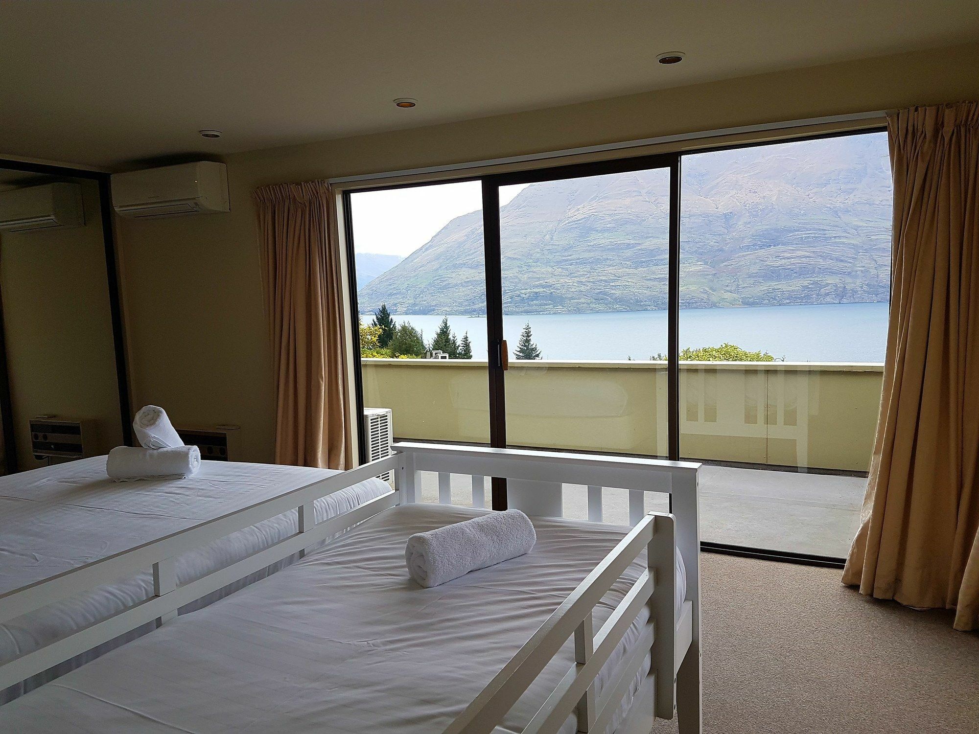 Queenstown Lakeview Holiday Home-5Mins To Town 외부 사진